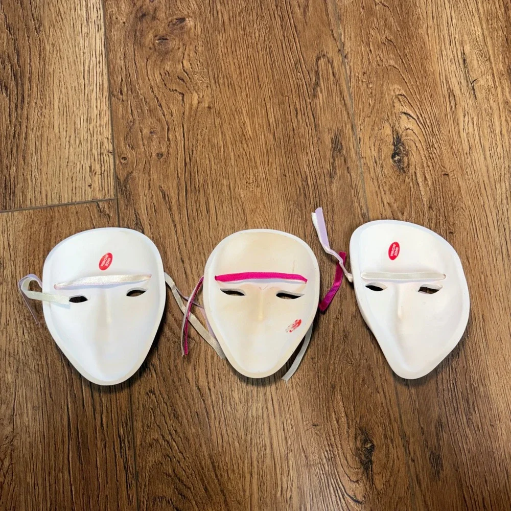 Vintage Hand Painted Ceramic Harlequin Masks Set of 3 Glitter Ribbon Decor 5.5in